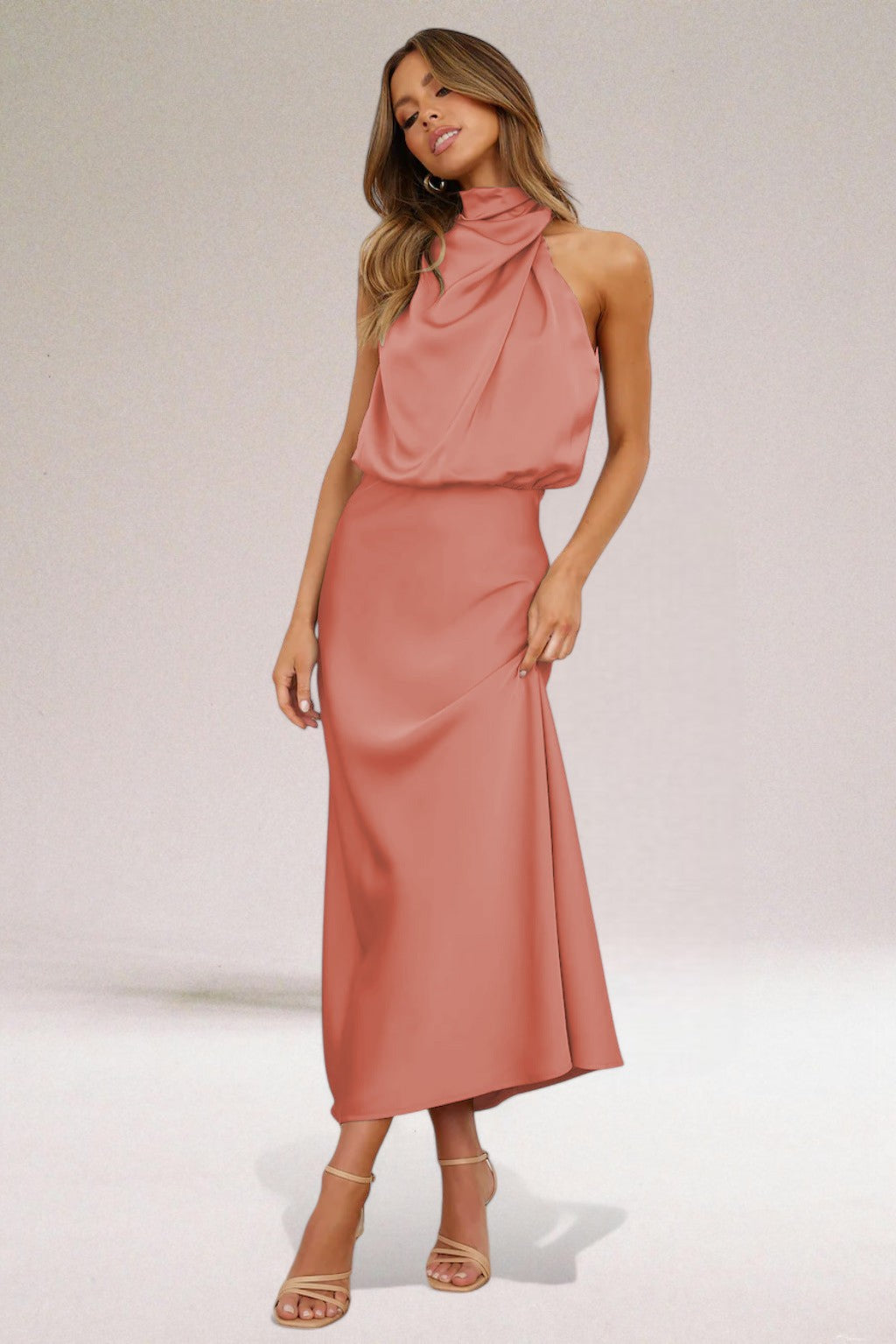 Zora™ - Glamouröses Satinkleid mit Neckholder