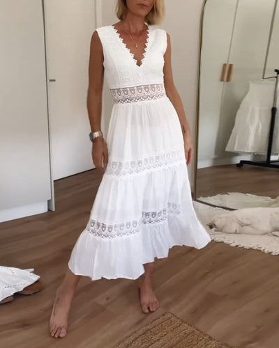 Luna™ - Romantisches Kleid mit V-Ausschnitt und Spitzendetails
