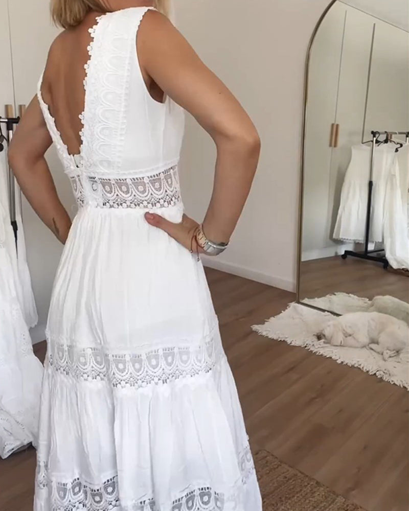 Luna™ - Romantisches Kleid mit V-Ausschnitt und Spitzendetails