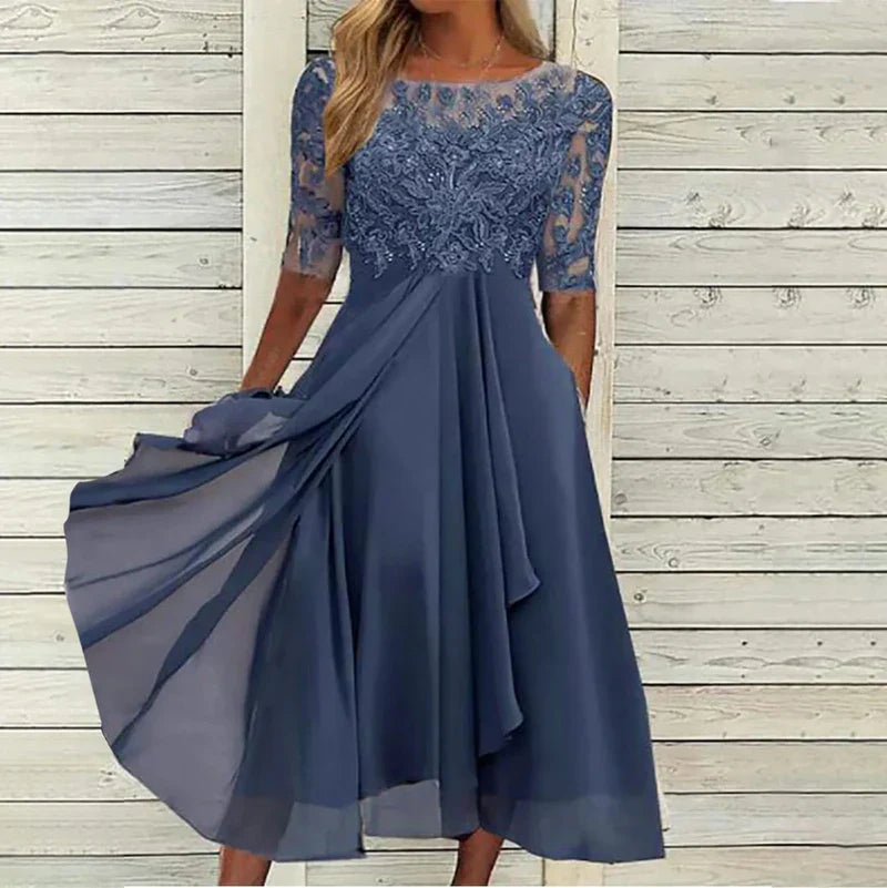 Erna™ - Spitzenkleid mit halblangen Ärmeln