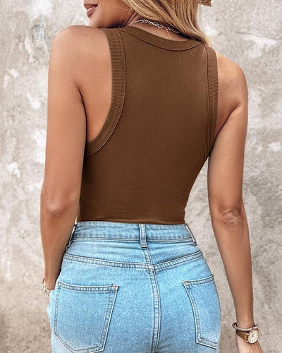 Luna™ - Geripptes Tank-Top mit integriertem BH
