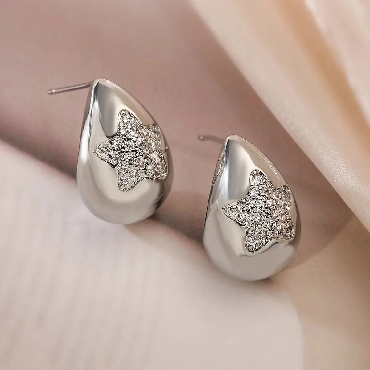 Micara™  - Celestial Drop - Elegante Ohrringe für einen himmlischen Look