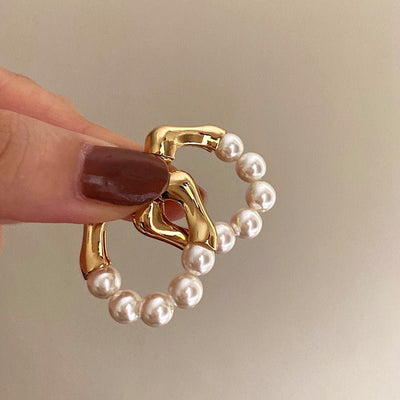 Micara™ - Elegante Pearl Curve Ohrringe für einen stilvollen Look
