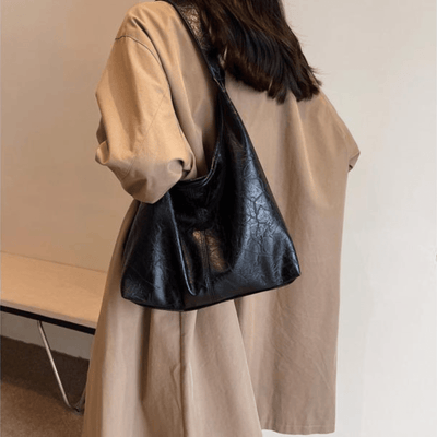 Ylona™ - Vintage Schultertasche – Stilvolle und zeitlose Tasche für elegante Auftritte