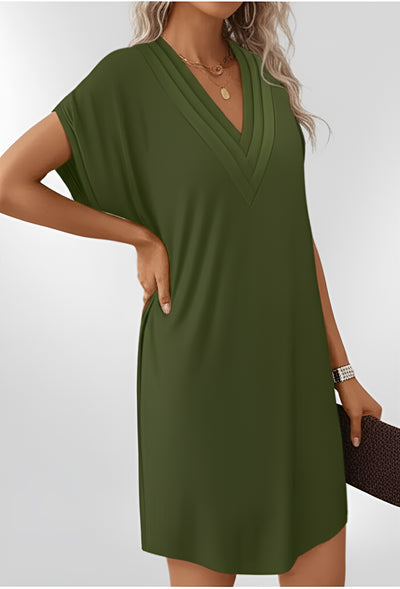 Thalia™ - Figurschmeichelndes Wickelkleid mit V-Ausschnitt